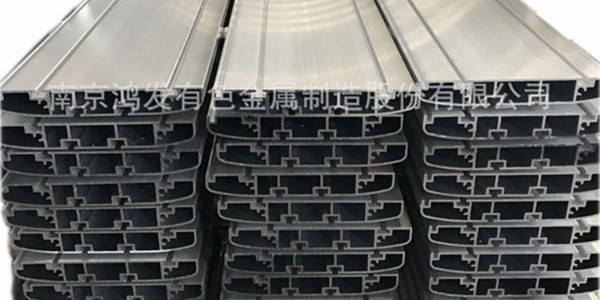 定制鋁型材價(jià)格多少錢一噸？